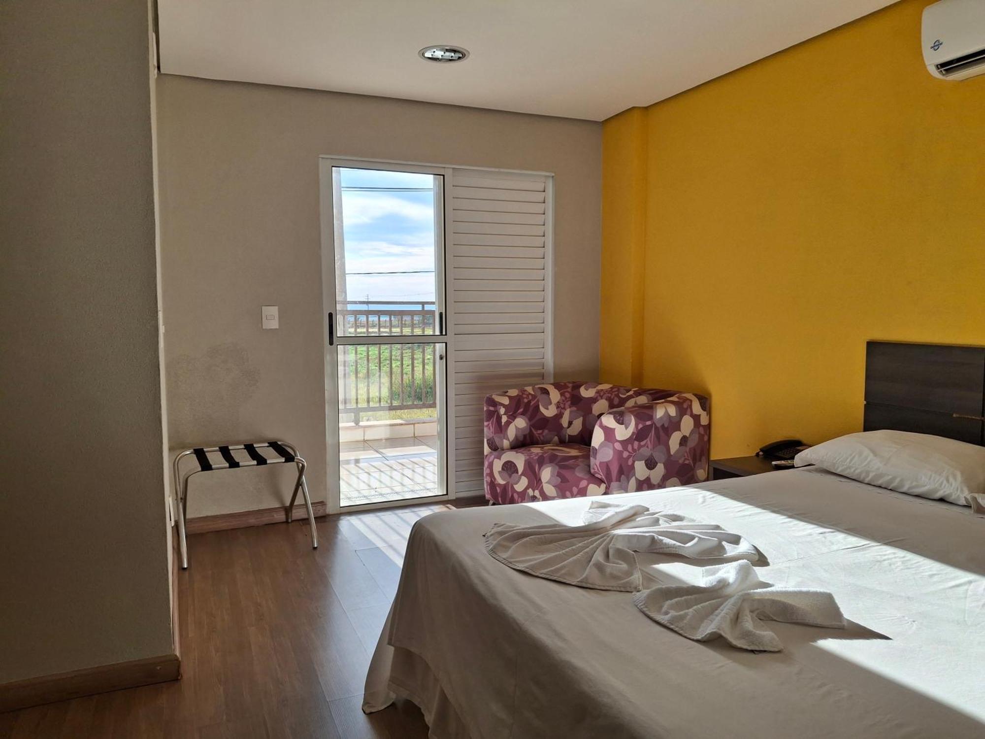 Ônix Inn Hotel Cravinhos Extérieur photo